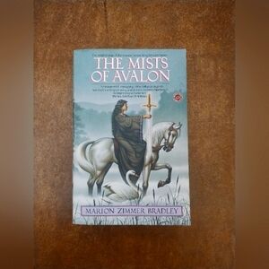 The Mists Of Avalon by Marion Zimmer Bradley